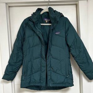 Patagonia Womens Down Jacket With Detachable Hood Forest Green